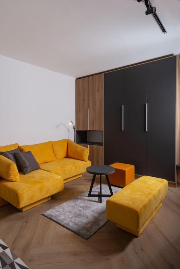 Apartament Republic Square